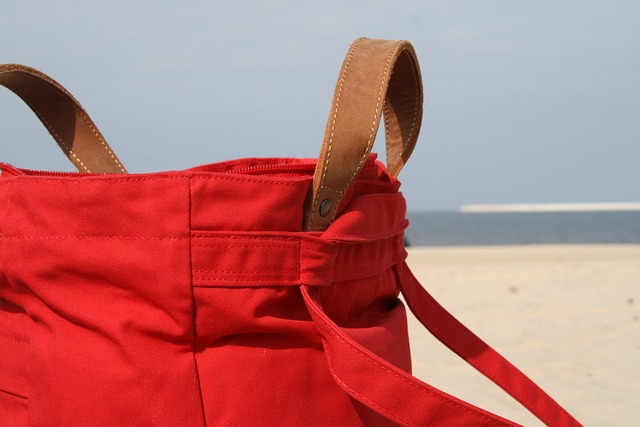 Få styr på strandturen med den perfekte strandtaske