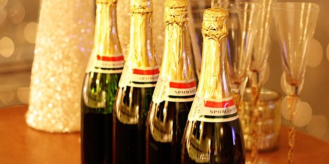 Løft dit næste arrangement med eksklusive Champagneskåle fra Frederik Bagger